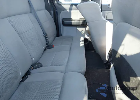 2004 Ford F-150 Fx4/Lariat/Xl/Xlt z USA, uszkodzony, nr VIN 1FTPX14524NC27141